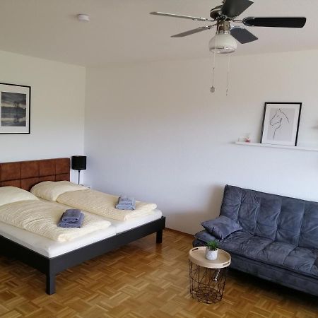 Sonnige Ferienwohnung Mit Seeblick อูลดิงเงน มึลโฮเฟิน ภายนอก รูปภาพ